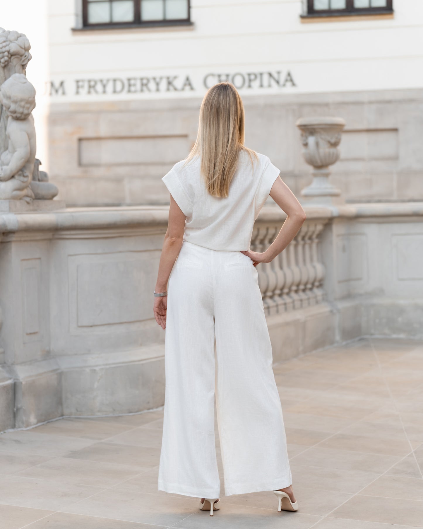 Komplet lniany biały