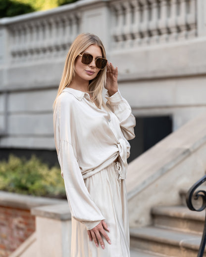 Jedwabny komplet beżowy