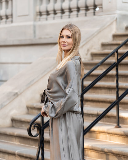 Jedwabny komplet szary