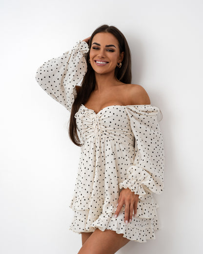 Sukienka hiszpanka w groszki z falbanami